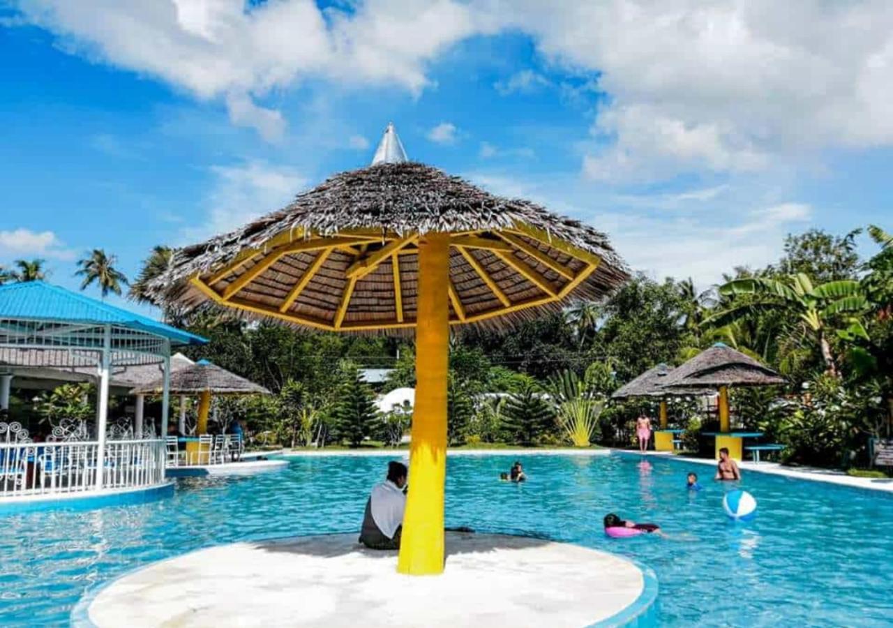 Sweetwater Resort Zamboanguita  Exterior photo